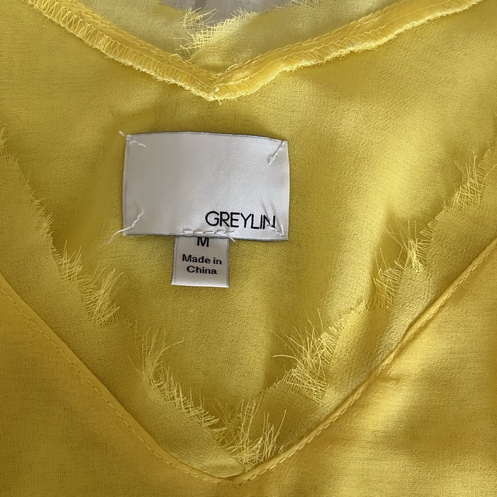 Greylin double V-neck yellow top - Picture 10 of 11